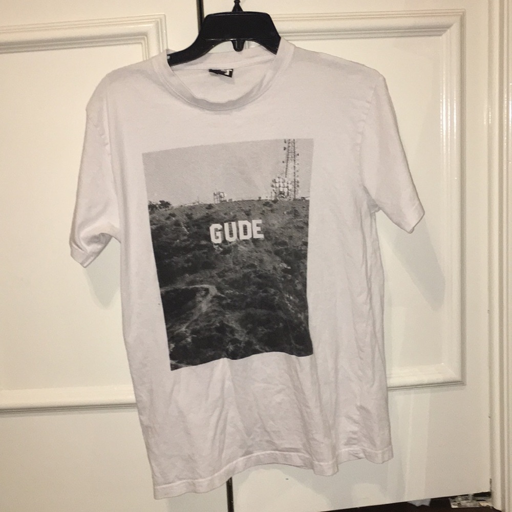 Brandy Melville styled Graphic Tee